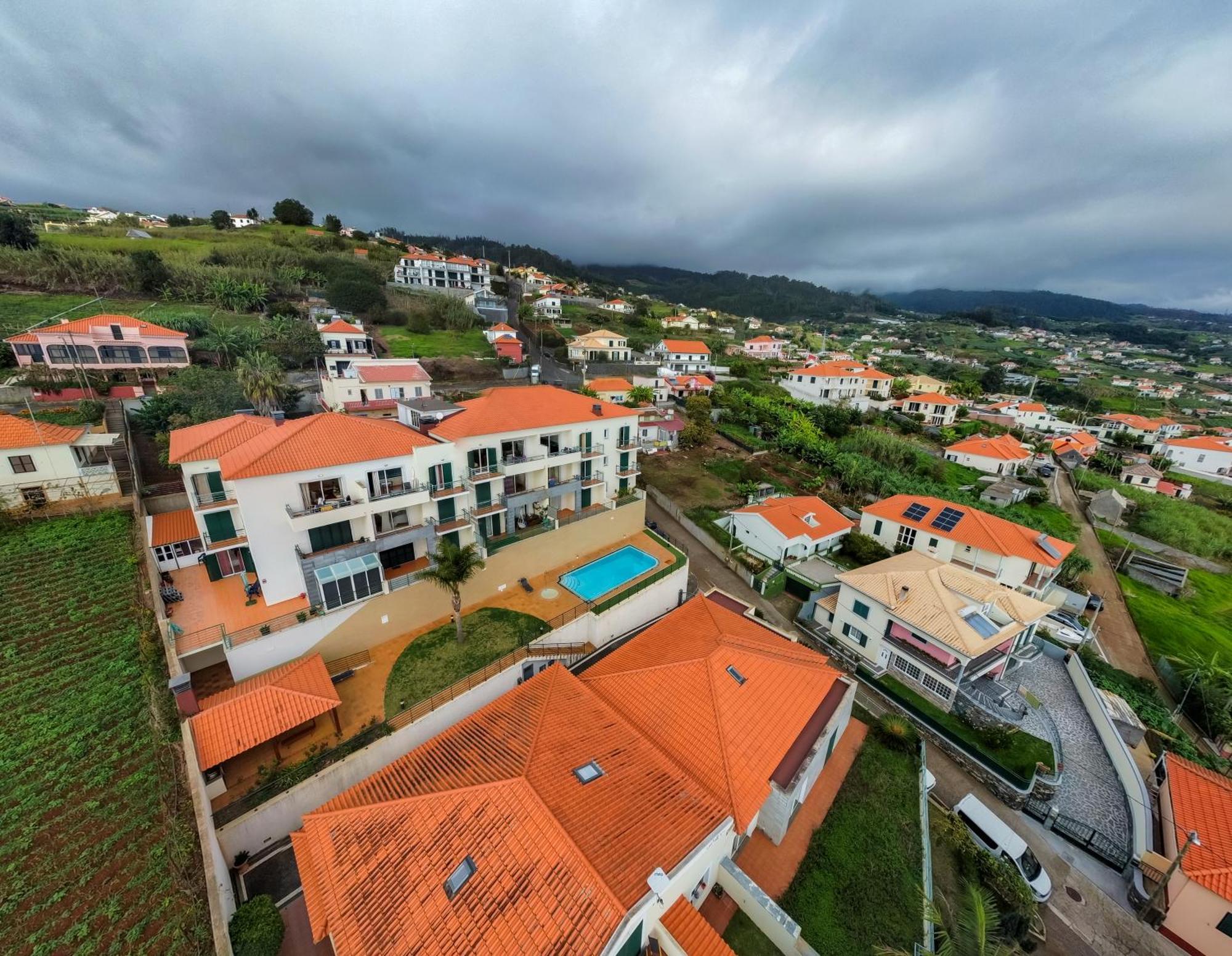 Апартаменты Freitas House Понта-ду-Сол Экстерьер фото
